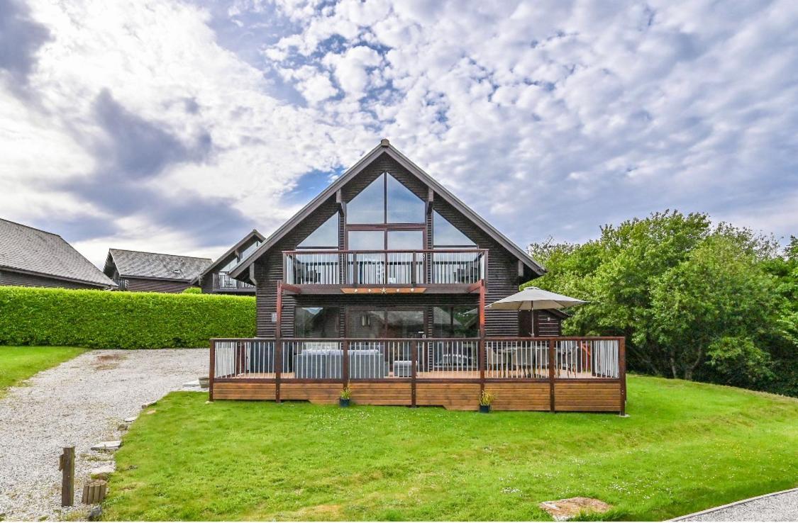 3 Bed Lodge With Ev Point Truro Exteriör bild