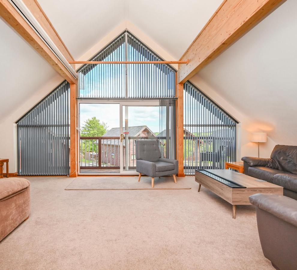 3 Bed Lodge With Ev Point Truro Exteriör bild
